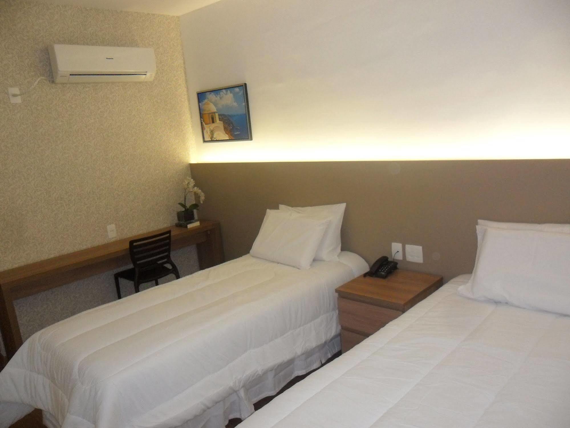 Lord Hotel Aeroporto Confins Vespasiano Exterior foto